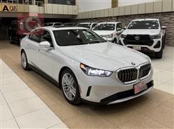 بی ئێم دەبڵیو سیریەس 5